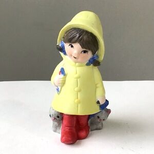 Vintage Jasco Pomander Girl In Raincoat Kittens Bisque Porcelain Figurine Taiwan